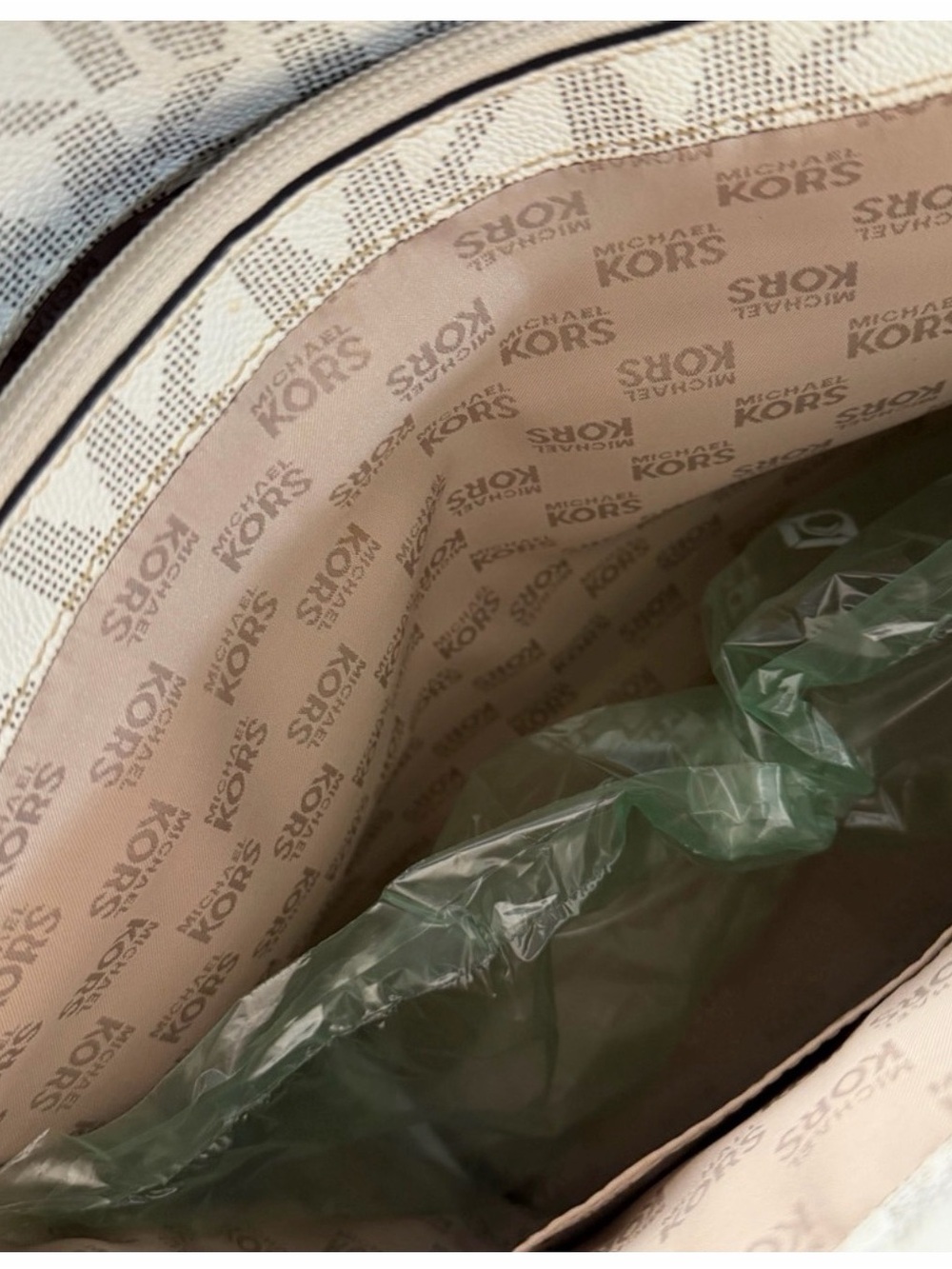 Michael Kors White and Cedar Signature MK Tote - Picture 4 of 9